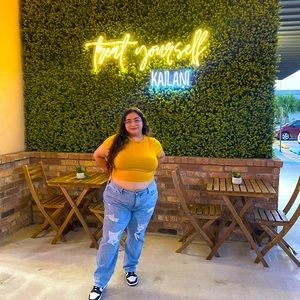 Perfectly Imperfect Extra Large Short Sleeve Solid Mustard Yellow Crop Top